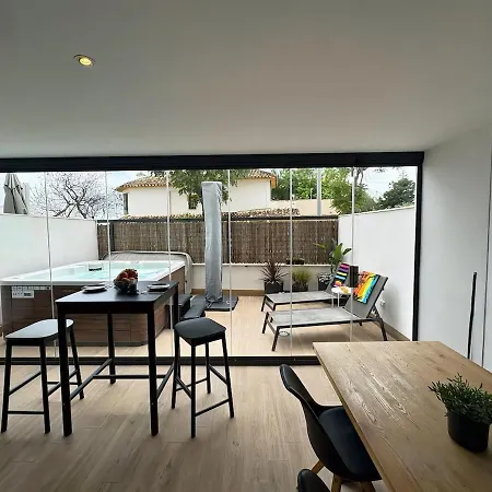 Apartament Terrace Private Jacuzzi - Centre *